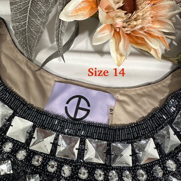 NWT JS Collections Embellished Chiffon Gown Navy Blue [SIZE 14‎ ] - Picture 5 of 6